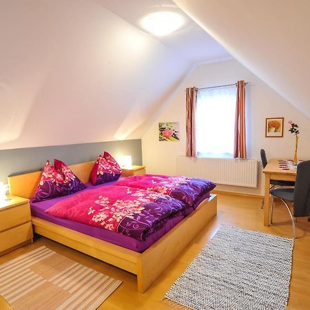 Cafe Hoppala Bed & Breakfast Sankt Peter-Freienstein Luaran gambar