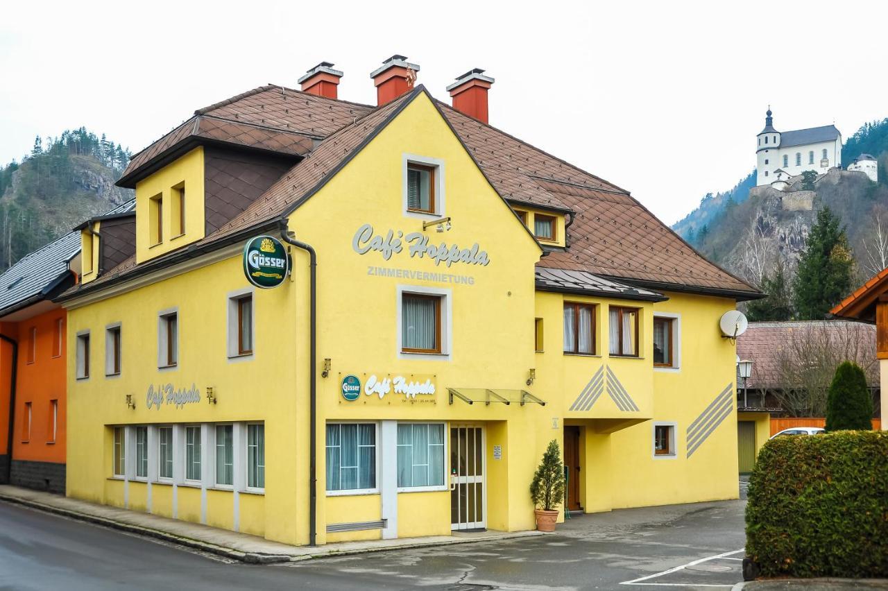 Cafe Hoppala Bed & Breakfast Sankt Peter-Freienstein Luaran gambar